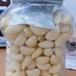 ثوم مخلل Pickled garlic